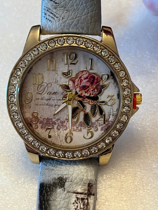 Accessories - Floral Dial Rhinestone Accent Women's Watch in Light grey
